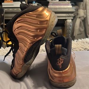 Nike Air Foamposites Copper sz 10.5